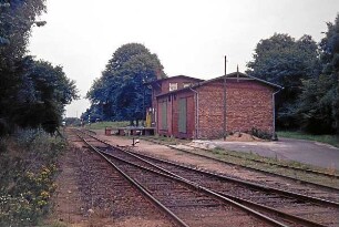 Blumendorf: Bahnhof