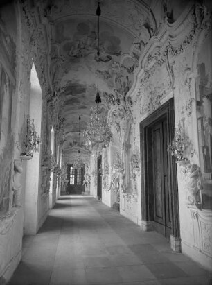 Innendekoration der Galerie in der Östlichen Galerie