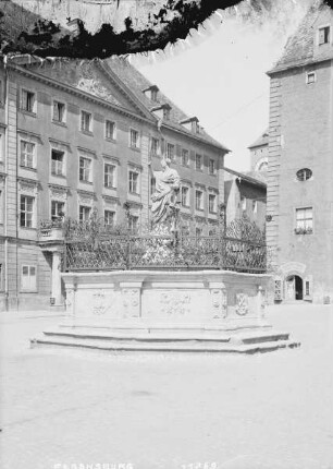 Justitiabrunnen
