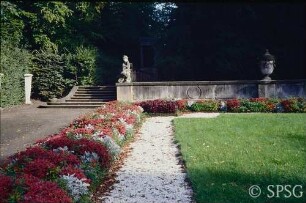 Potsdam, Park Sanssouci, Östlicher Lustgarten, Parterre am Obeliskportal.