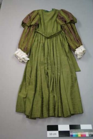 Kleid