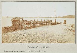 - Wachtposten auf Brücke
