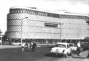 Messestadt Leipzig: Warenhaus "konsument" am Brühl