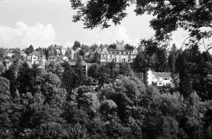 Baden-Baden: Bergschloss, von gegenüberliegender Talseite
