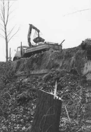 Rutschung Böschung am Mittellandkanal