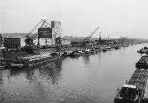 Kanalhafen Heilbronn, Mannheimer Lagerhaus
