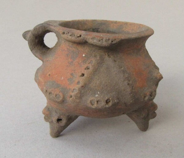 Clay vessel