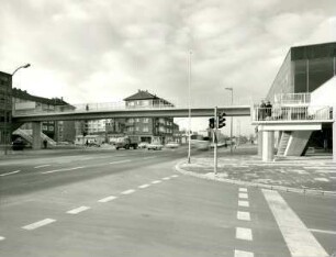 Leichtbeton - Fußgängerbrücke zur Rheingoldhalle, 1968