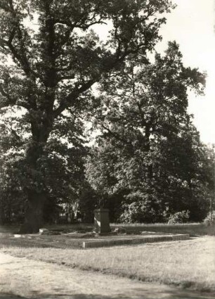 Wöbbelin. Grabstätte Theodor Körners