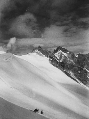Indien. Kashmir. Ladakh. Ladakh-Kette. An der Nordflanke des Khardong-Passes (Khardung la)