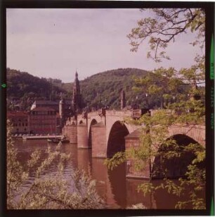 Die Neckarbrücke in Heidelberg
