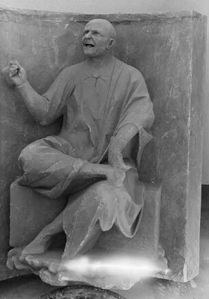Archivoltenfigur des Jonas von der Rosenarchivolte des südlichen Querhauses der Kathedrale Notre-Dame zu Reims