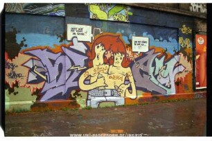 Si AM | siam... SIAM zWERG! TAC TC ...FLYiNG FORtRESS | {HERZ} unleserlich ...PAMELA | 2001... | JETZT GiB' MIR SCHON DIE KANNE!! | VON MIR KRiEGST DU GAR NIX... !!! | SUPER