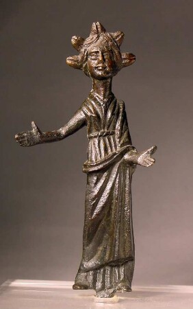 Etruskische Statuette einer Adorantin