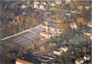 Crimmitschau. Stadtteilansicht zwischen Katzensteig, Jakobsgasse, Hospitalstraße, Mozartstraße und Heinrich-Heine-Straße mit Gärtnerei, Zeitzer Straße 4. Luftbild-Schrägaufnahme von Südwest