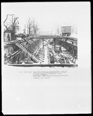 Der U-Bahnhof Leipziger Platz in Berlin-Mitte im Bau