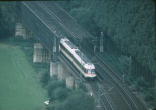 Besigheim Neckarbrücke elTW Baureihe 403