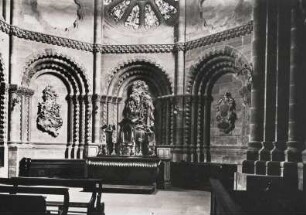 Worms. Die westliche Apsis des im wesentlichen von 1130-1181 errichteten romanischen Doms St. Peter zu Worms