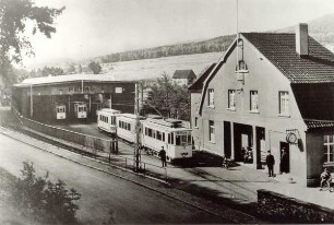 Straßenbahnen vor dem Depot an der Paderborner Straße. Detmold. abgegeben von Karl-Heinz Blanke, Detmold