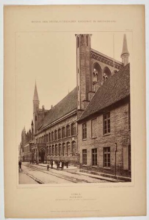 Breite Straße mit Rathaus