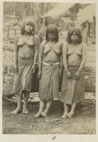 Piro women