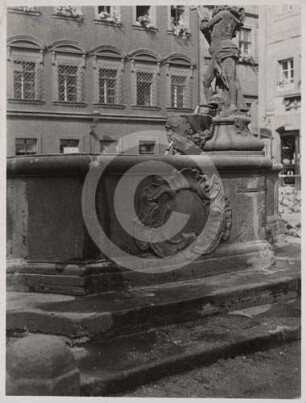 Neptun-Brunnen am Untermarkt Görlitz