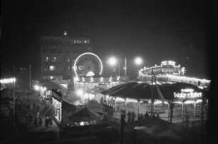 Nachtansicht Weihnachtsmarkt