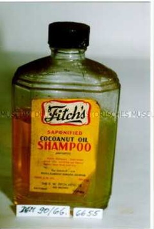 Flasche mit "Saponified Coconut Oil Shampoo"