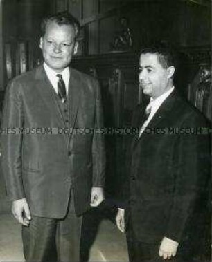Willy Brandt empfängt den marokkanischen Botschafter