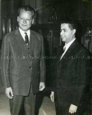 Willy Brandt empfängt den marokkanischen Botschafter
