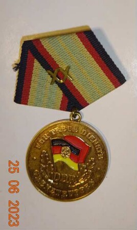 Medaille für treue Dienste in Gold für 20 Jahre