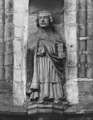 Apostelfigur