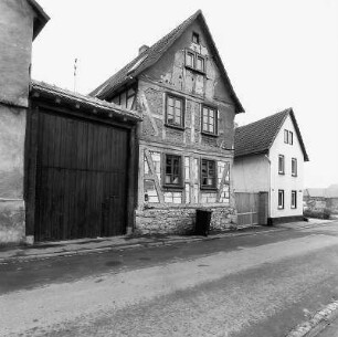 Münzenberg, Steinweg 44
