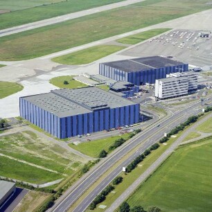 Flughafen Hannover-Langenhagen — Hapag-Lloydt-Basis