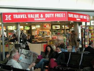 Shop im Abflugbereich des Flughafens Hannover