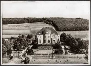 Thalheim (Erzgebirge). Blick auf Villa Minkos, Gornsdorfer Straße