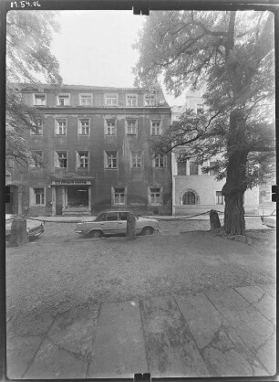 Pirna : Kirchplatz, Nr. 1-9