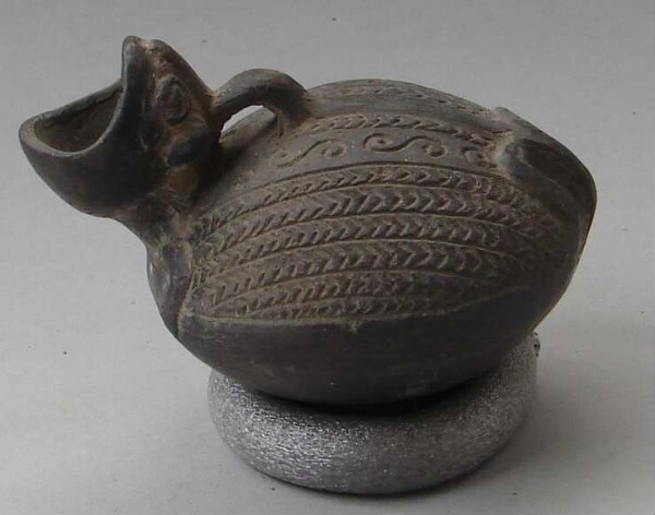 Clay vessel