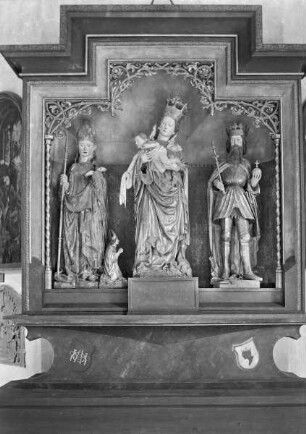 Schreinfiguren des früheren Hochaltars des Freisinger Doms