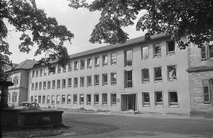 Baufertigstellung des Erweiterungsbaus des Bundesgerichtshofs.