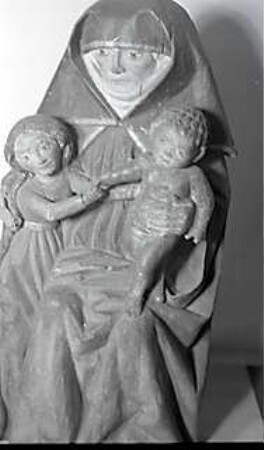 Grund, Peter; Kunsthandwerk Madonnen - Madonna 7 Frontalansicht