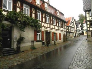 Stadtbild-Schuhgasse-Gebäudebestand in Trauf- und Giebelständiger Manier mit Fachwerkobergeschoß in Riegelbauweise