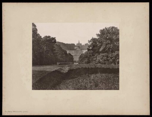 Das Schloss Wilhelmshöhe (Ostseite)