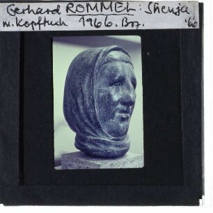 Rommel, Shenja mit Kopftuch