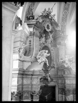 Klosterkirche; nördlicher Seitenaltar