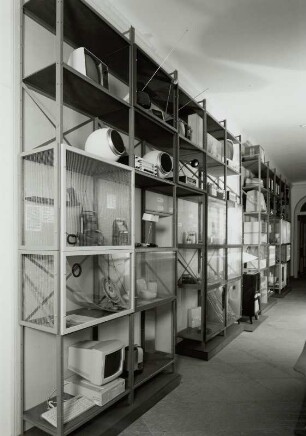 Raumaufnahme mit Industriedesign