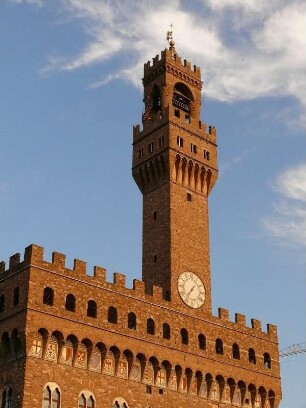Palazzo Vecchio von 1299, einst politisches Verwaltungszentrum, jetzt Museum und Rathaus