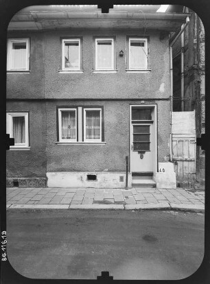 Schmalkalden, Pfaffengasse 25. Wohnhaus. Straßenfront