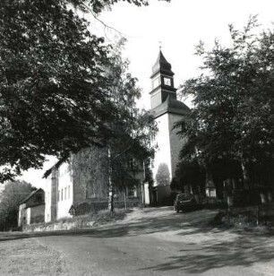 Striegistal-Pappendorf. Pfarrkirchw St. Wenzel (1772, 1839 Neubau; C. F. Uhlig). Ansicht (Teilansicht) von Südwesten