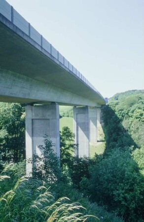 Talbrücke Hesperbach bei Velbert (A 44)